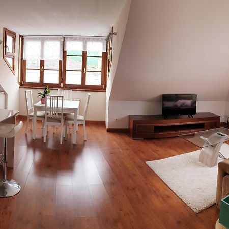 Ferienwohnung Atico Cine Colon Ribadeo Exterior foto