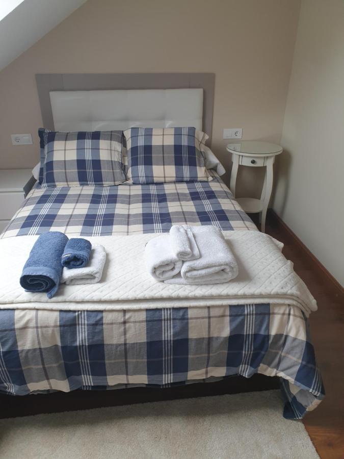 Ferienwohnung Atico Cine Colon Ribadeo Exterior foto